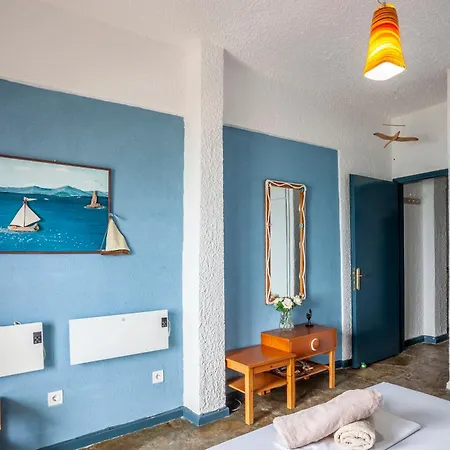 Rafaella Sea View 2 Apartment